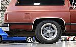 1989 Suburban R15 Thumbnail 38