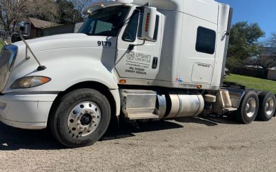 Photo of a 2015 International Prostar Sleeper Semi Truck for sale