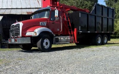 Photo of a 2009 Mack Granite GU813 Grapple Truck for sale