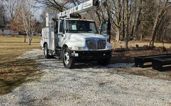Photo of a 2006 International Bucket Truck for sale