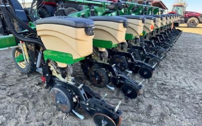 Photo of a Great Plains 3P4025AH 12R36-38 Planter for sale