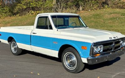 Photo of a 1968 GMC C-1500 1/2 Ton Pick-Up for sale
