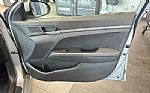 2020 Elantra Thumbnail 24