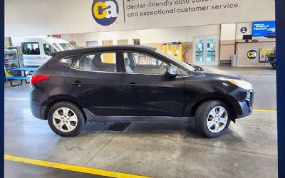 Photo of a 2010 Hyundai Tucson SUV for sale