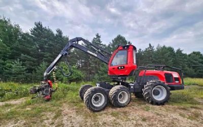 Photo of a 2016 Komatsu 931 for sale