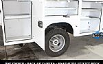 2023 Silverado 3500HD Thumbnail 39