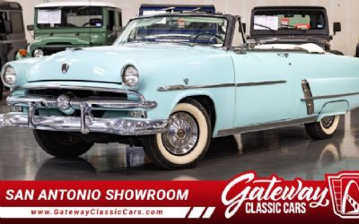 1953 Ford Crestline Sunliner 