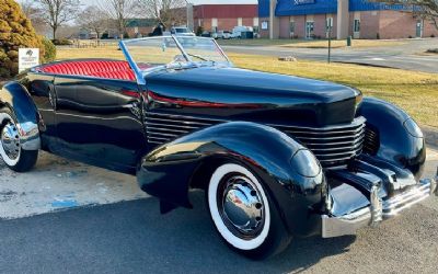 Photo of a 1936 Cord 810 Cabriolet for sale