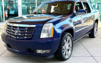 Photo of a 2013 Cadillac Escalade EXT Truck for sale
