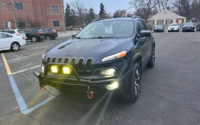 2018 Jeep Cherokee Trailhawk 4X4 4DR SUV