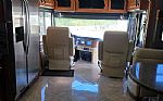 2015 Discovery 40G Thumbnail 27
