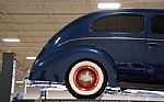 1940 Deluxe Tudor Sedan Thumbnail 71