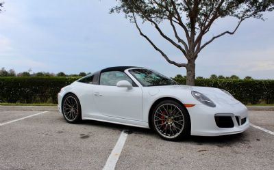 Photo of a 2018 Porsche 911 Targa 4S for sale