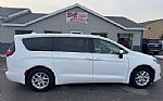 2017 Pacifica Thumbnail 15
