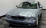 2004 XJ8 Thumbnail 16