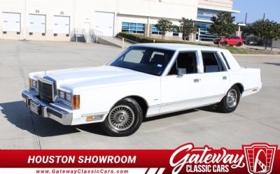 Photo of a 1989 Lincoln Town Car for sale