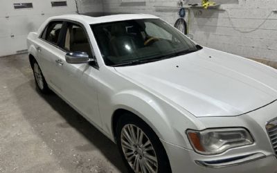 2012 Chrysler 300 C AWD 4DR Sedan