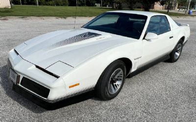 Photo of a 1984 Pontiac Firebird Trans Am 2DR Hatchback for sale
