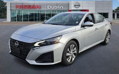 Photo of a 2023 Nissan Altima S FWD for sale