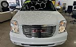 2013 Yukon XL Thumbnail 3