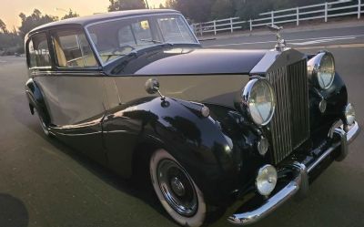 Photo of a 1955 Rolls-Royce Silver Wraith Mulliner RHD for sale