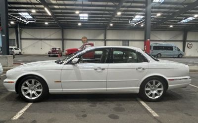 Photo of a 2004 Jaguar XJ8 for sale