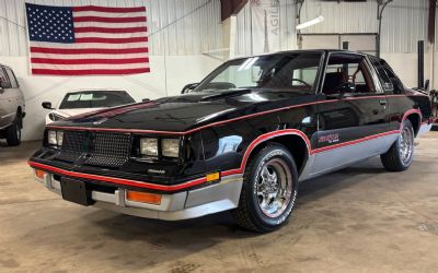 1983 Oldsmobile Cutlass Calais Hurst 