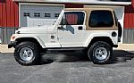 1998 Wrangler Sahara Thumbnail 2