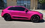 2017 Macan Thumbnail 3