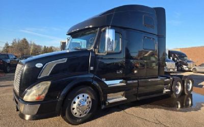 Photo of a 2010 Volvo VNL for sale