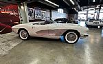 1961 Corvette Convertible Fuelie Thumbnail 7
