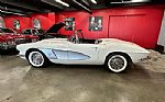 1961 Corvette Convertible Fuelie Thumbnail 26