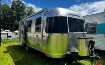 Photo of a 2021 Airstream Caravel 22FB for sale