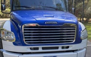 Photo of a 2017 Dynamax DX3 37TS for sale