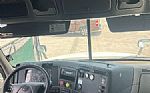 2015 Cascadia Thumbnail 8