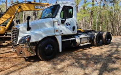Photo of a 2012 Freightliner Cascadia 125 Commercial Trucks for sale