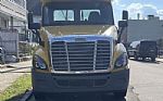2016 Cascadia 125 Thumbnail 2