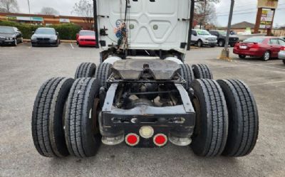 Photo of a 2013 Freightliner Cascadia Sleeper Trucks for sale