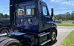 2014 CASCADIA 113 Thumbnail 4
