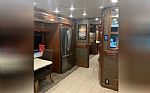 2018 Endeavor 44H Thumbnail 9