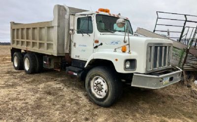 Photo of a 1998 International Dump Truck Dump Truck for sale