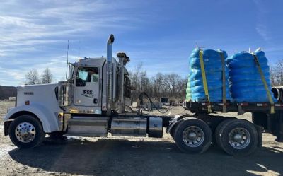 2019 Kenworth W900L Commercial Trucks