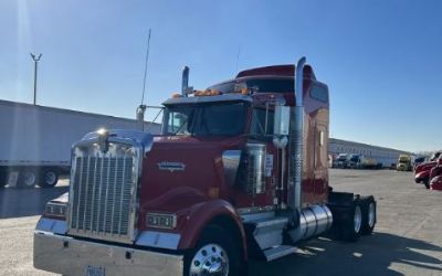 Photo of a 2001 Kenworth W900L Sleeper Trucks for sale