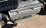 2022 T880 Sleeper Semi Truck Thumbnail 16