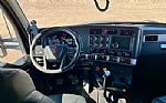 2022 T880 Sleeper Semi Truck Thumbnail 27
