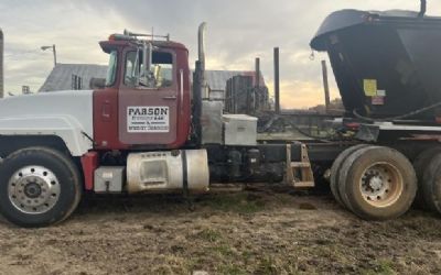 Photo of a 1993 Mack RD600 for sale