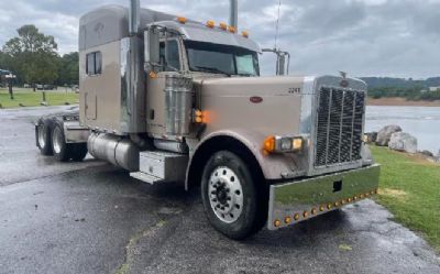 Photo of a 2005 Peterbilt 379 for sale