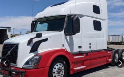 Photo of a 2017 Volvo Vnl64t780 Sleeper Trucks for sale