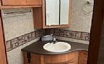 2010 Sightseer 33C Thumbnail 13