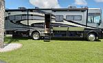 2012 Sightseer 33C Thumbnail 2